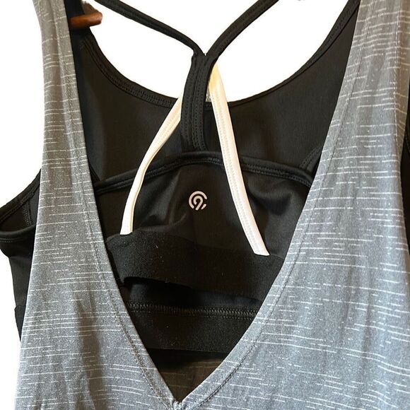 Champion Women's Gray Striped Tank Top with Built-In Sports Bra Athletic Workout - Picture 2 of 4